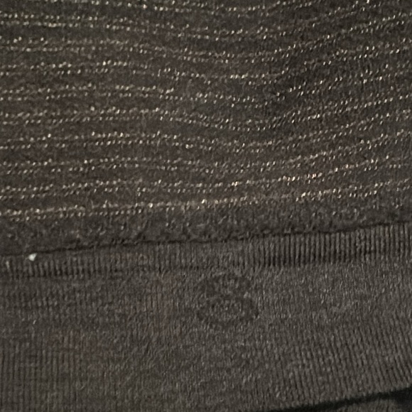 size 8 Lululemon swiftly tech tank top - Picture 3 of 3